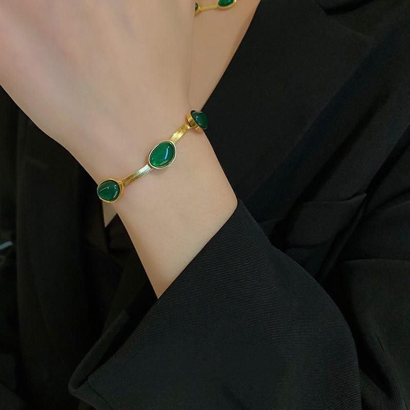 Oval Green Crystal Pendant Necklace Set With Bracelet & Earrings