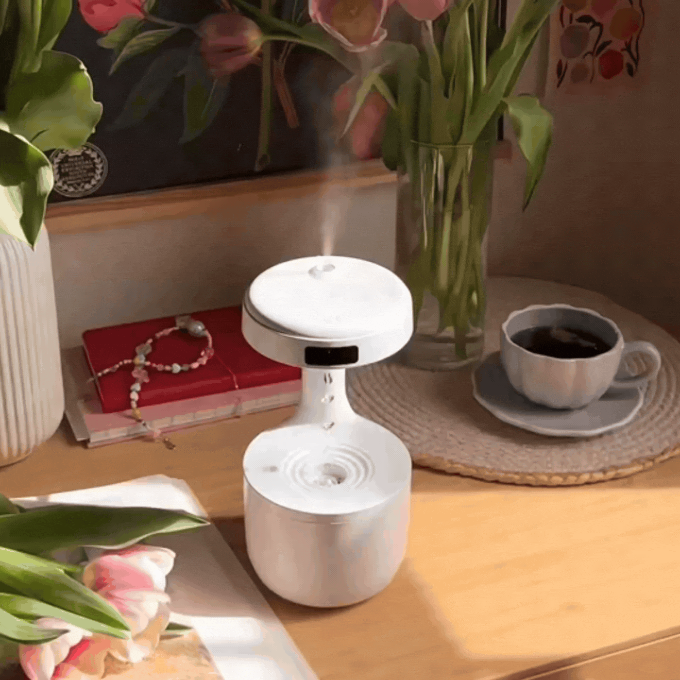 AquaFloat™ Anti-Gravity Aromatherapy Humidifier